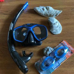 Adult Wave Runner Royal Blue Snorkel set + blue swim goggles